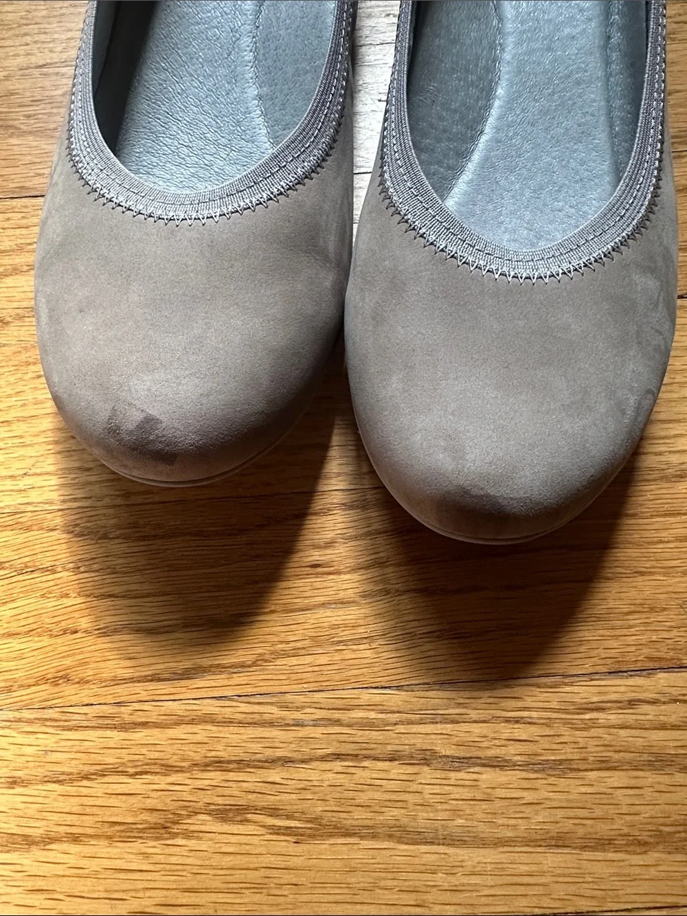 Dansko Kristen Women’s Taupe Ballet Wedge Comfortable Everyday Shoes 40/9.5-10